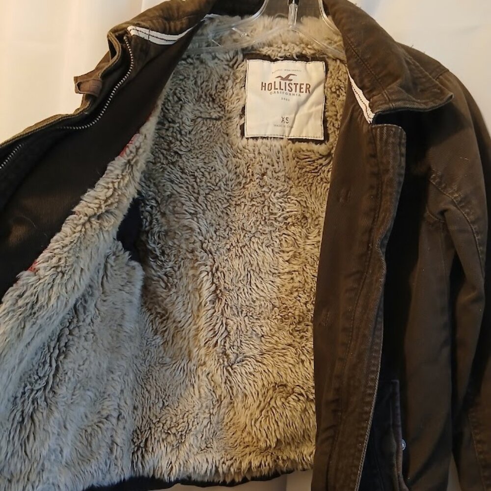 HOLLISTER Bomber Jacket Sherpa Fur Lined XS Brown Winter Coat Very warm & stylis - Picture 7 of 14